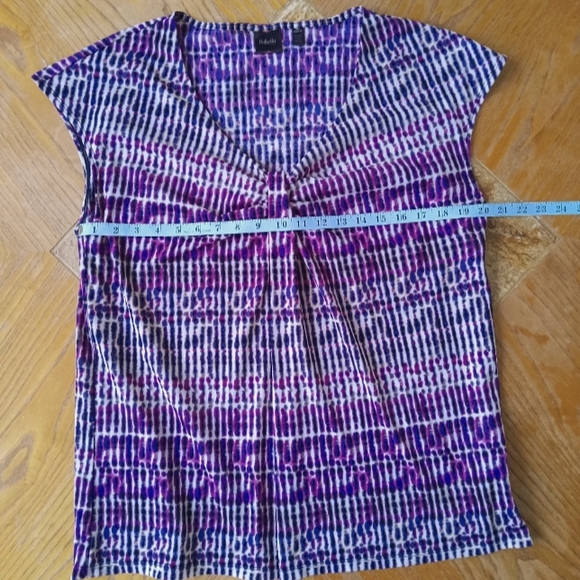 Rafaella No Sleeve Shirt - Picture 6 of 7